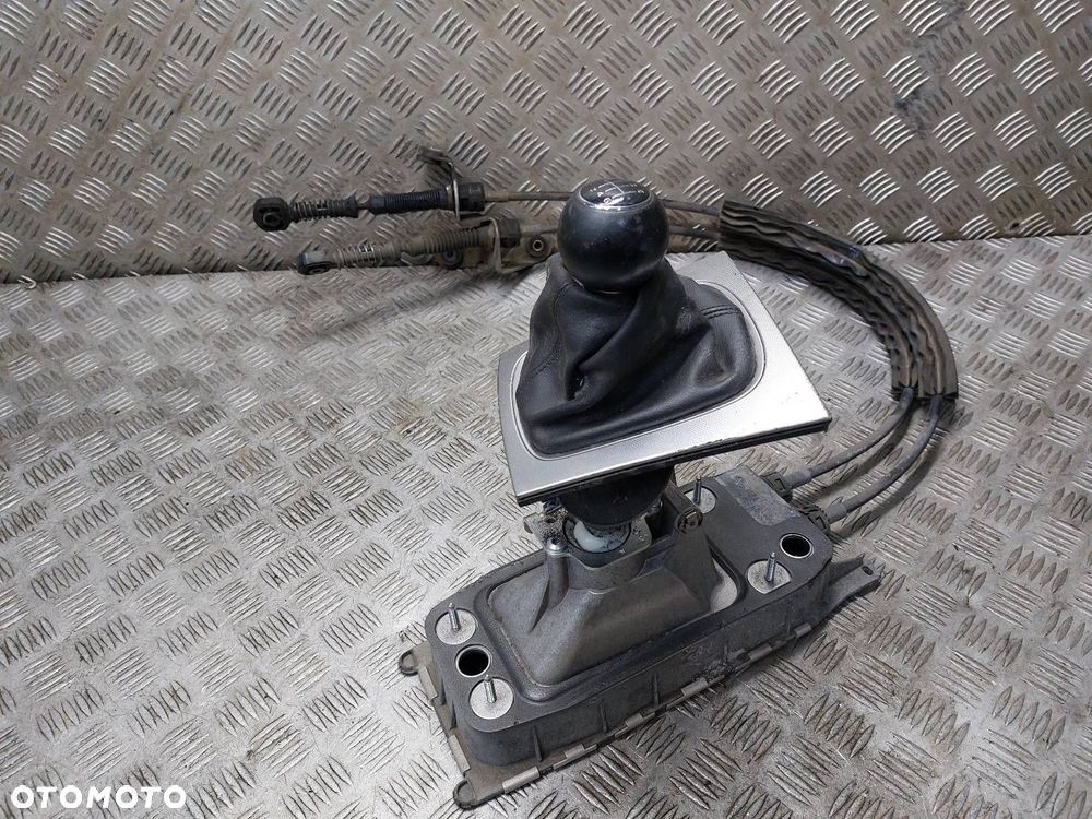 LEWAREK ZMIANY BIEGÓW + LINKI 6B AUDI A3 8P 1.6 FSI 1K0711049AQ - 1