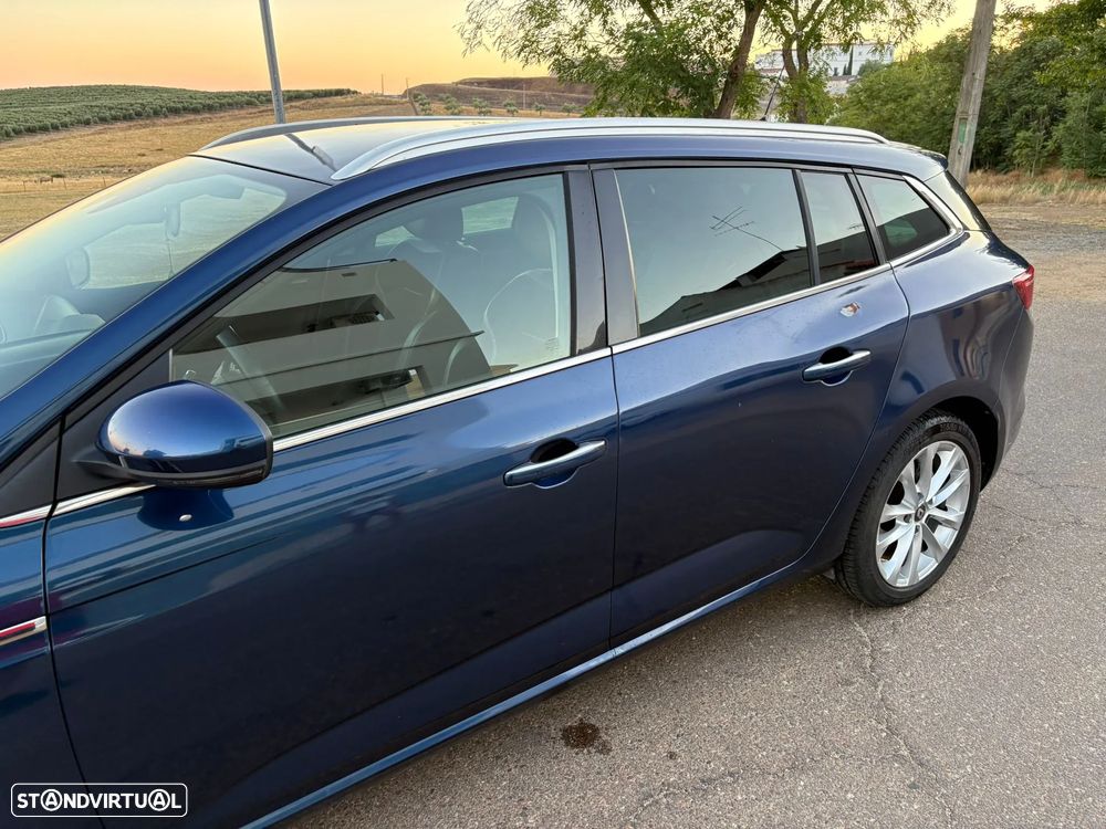 Renault Mégane Sport Tourer 1.6 dCi Intens - 19