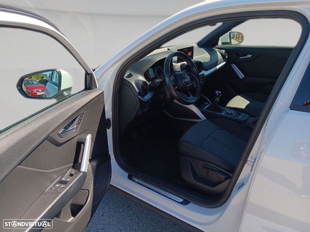 Audi Q2 1.6 TDI S-line - 9