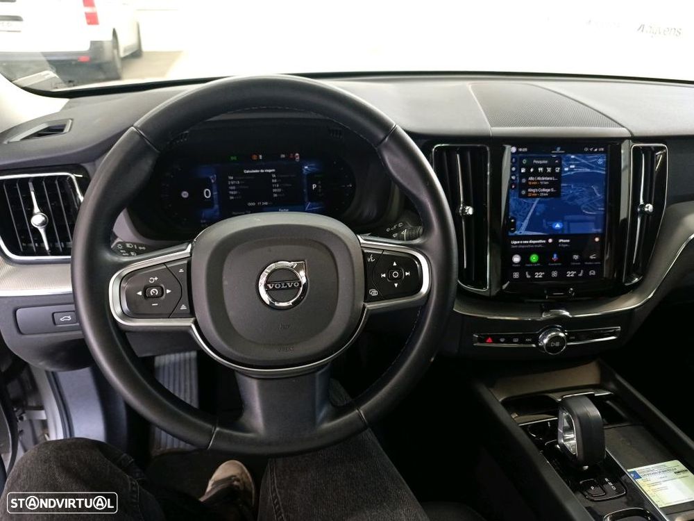 Volvo XC 60 2.0 T6 PHEV Core - 8