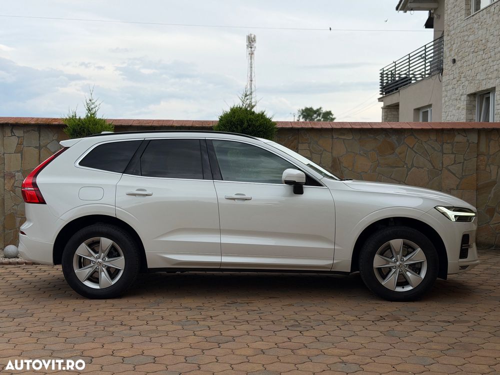 VOLVO XC60 2023 — imagine 33
