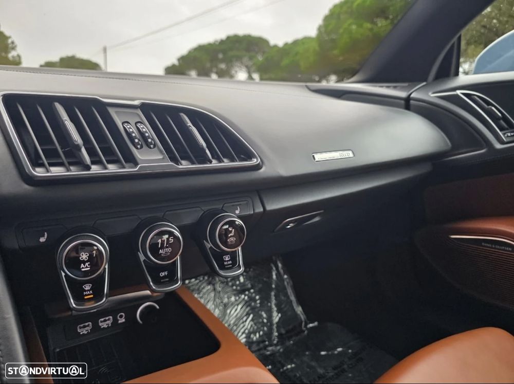 Audi R8 Coupé 5.2 FSI V10 S tronic - 7