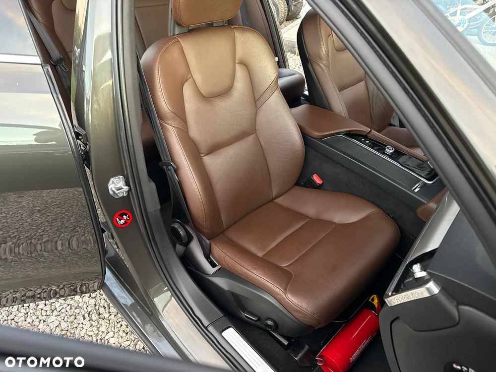 Volvo V90 D3 AWD Geartronic Inscription - 22