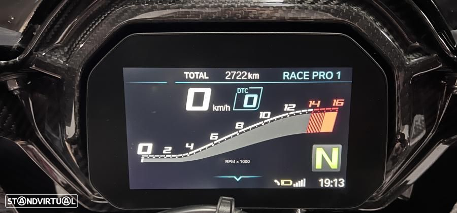 BMW M 1000 RR Competition Carbon - 32