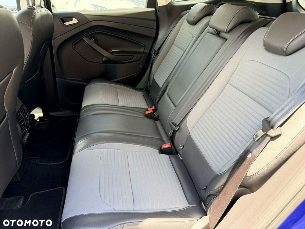 Ford Kuga 2.0 TDCi 4x2 Titanium - 25