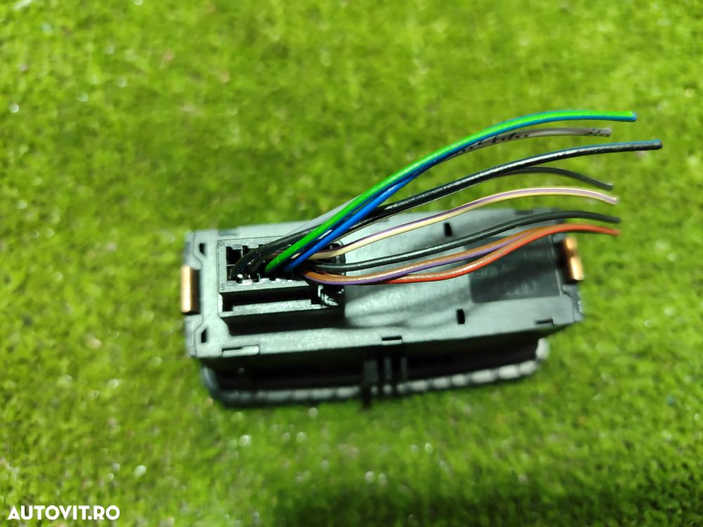 BUTON LUMINI AVARIE AUDI A4 SE 2.0 DIESEL 2010 / 2009-2016 - 6