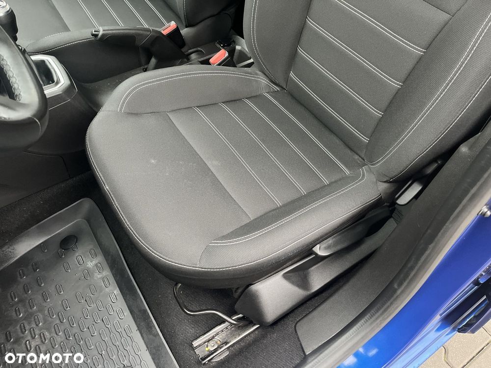 Dacia Sandero - 12