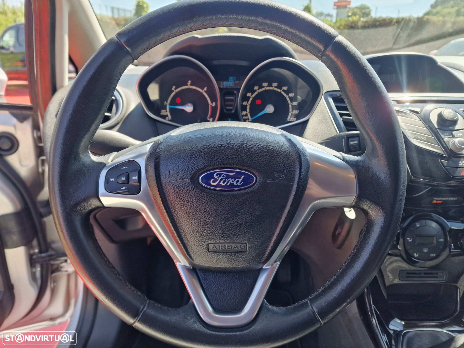 Ford Fiesta 1.5 TDCi Trend - 14