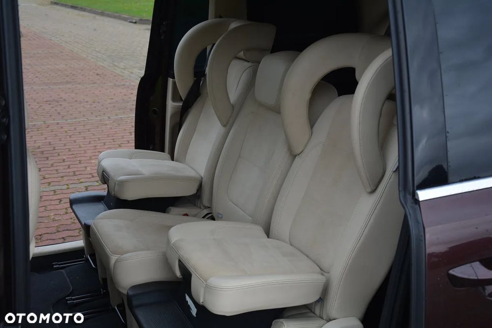 Volkswagen Sharan - 33