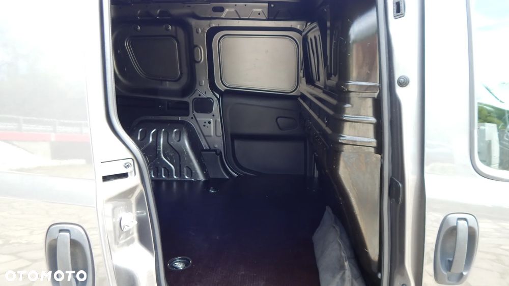 Fiat DOBLO - 10