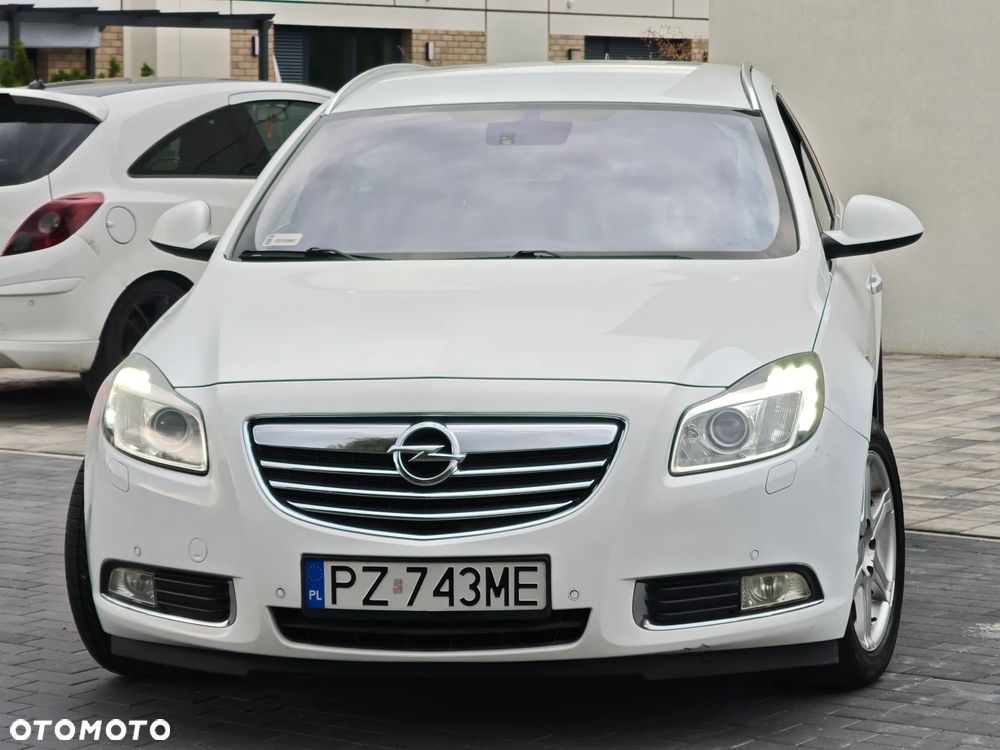 Opel Insignia - 12