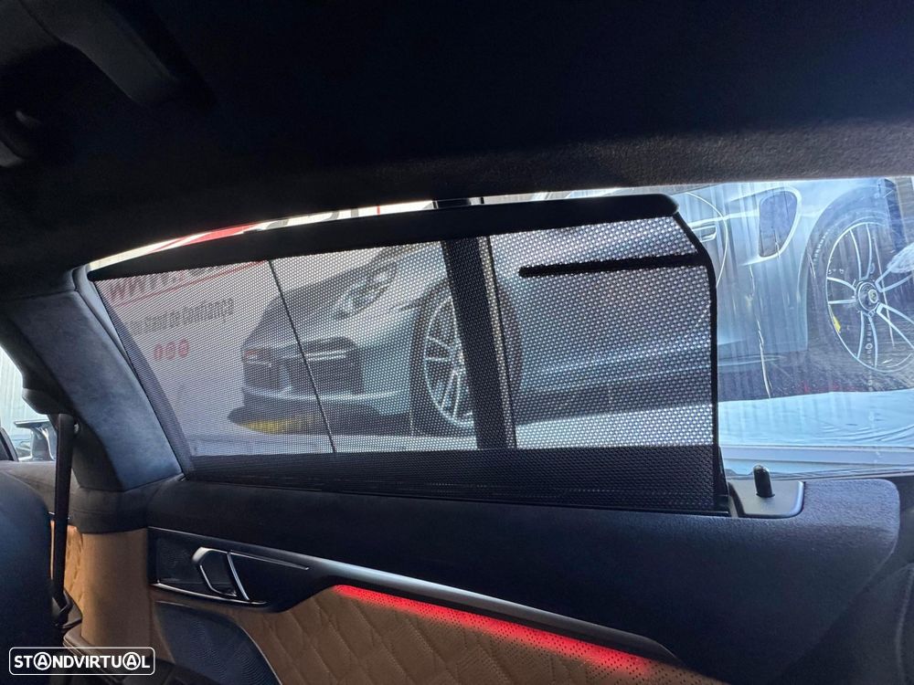 BMW M8 Competition - 44