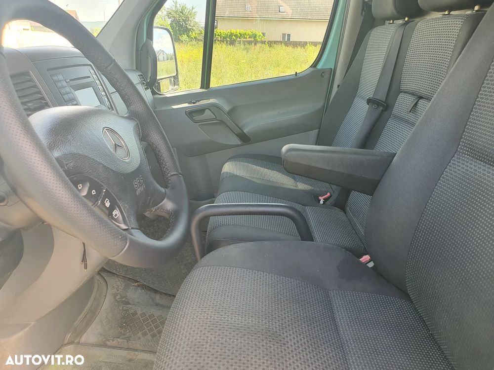 Mercedes-Benz SPRINTER - 8