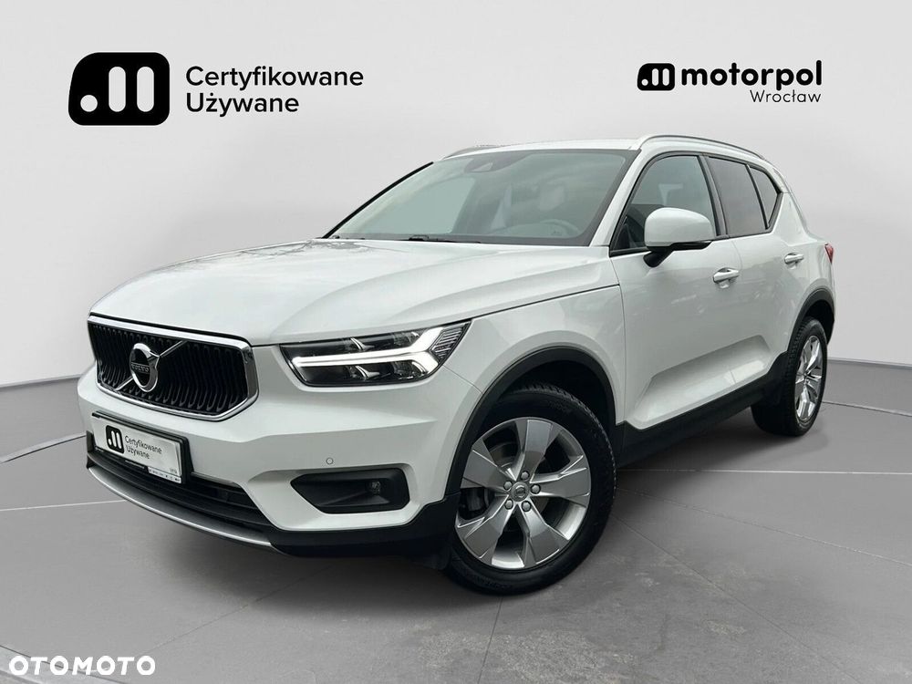 Volvo XC 40 T3 Momentum Pro - 1