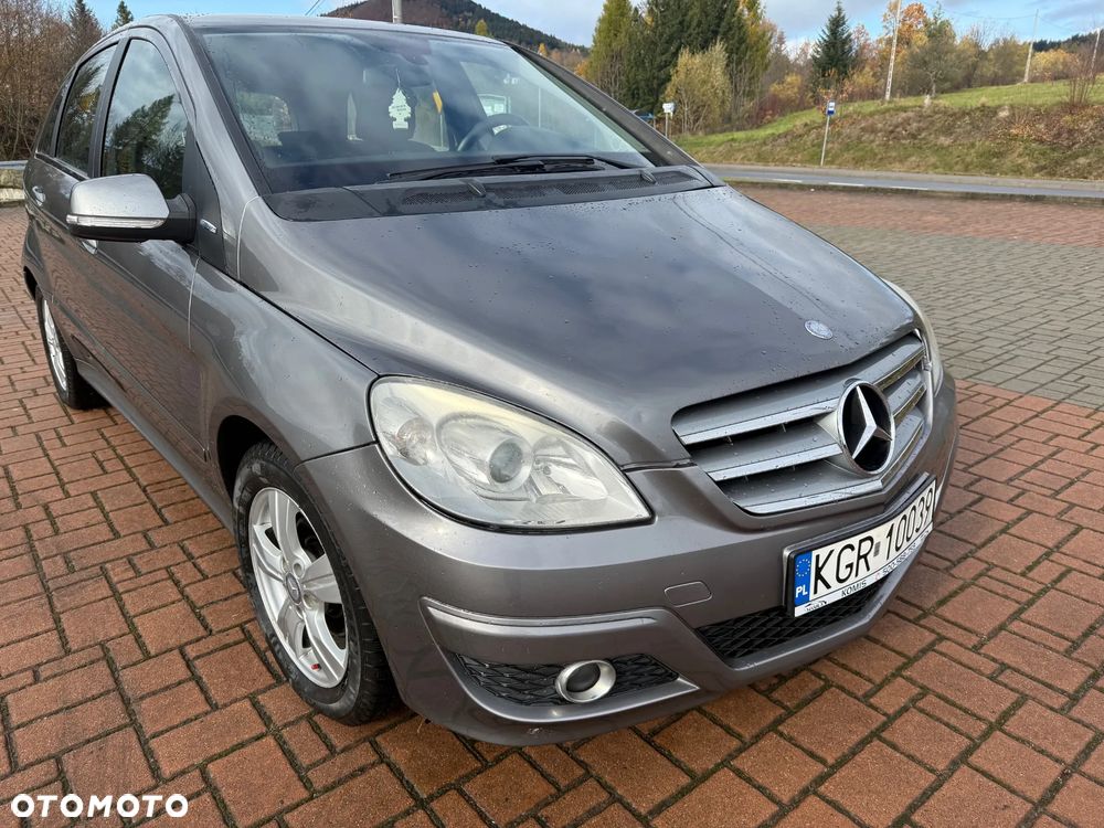 Mercedes-Benz Klasa B 180