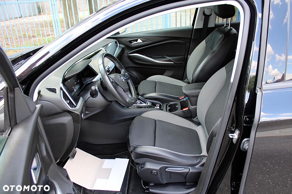 Opel Grandland 1.2 DI Automatik Business Elegance - 15