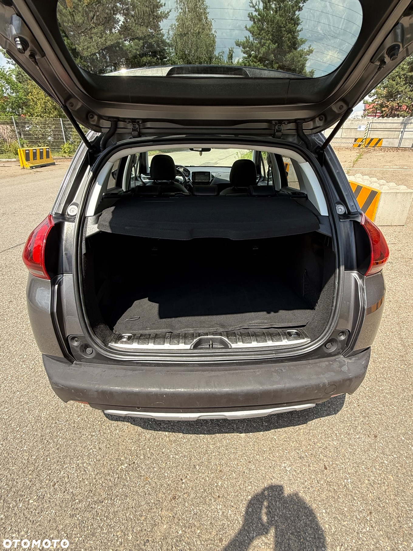 Peugeot 2008 BlueHDi FAP 120 STOP & START Crossway - 26