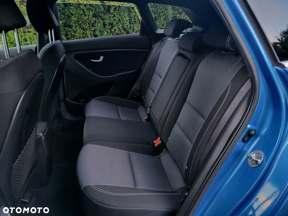 Hyundai i30 - 13