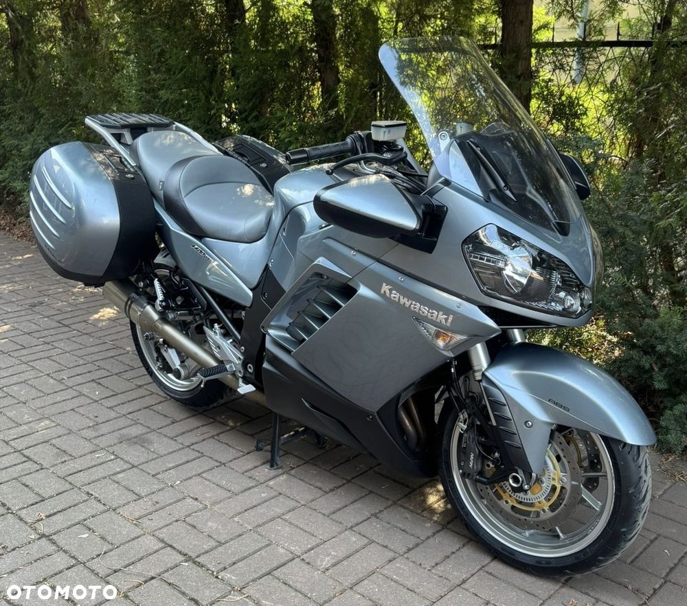 Kawasaki GTR - 1