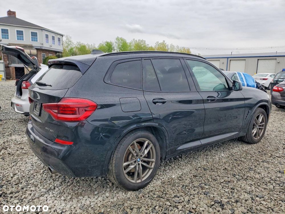 BMW X3 xDrive30i xLine - 4