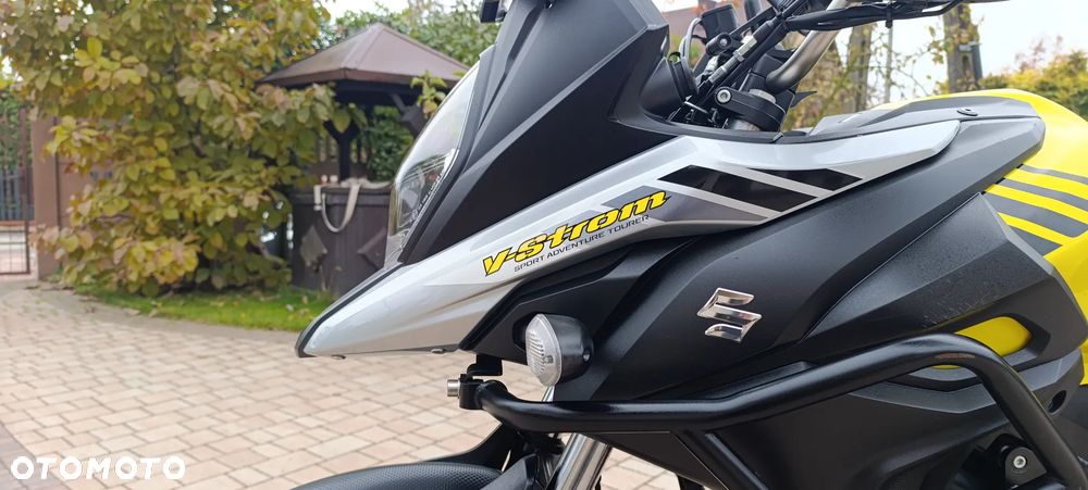 Suzuki V-STROM - 40
