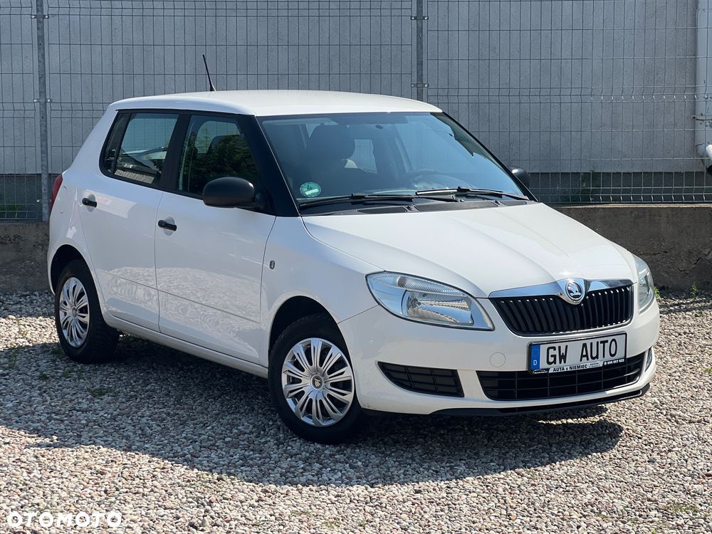 Skoda Fabia 1.2 HTP Active - 2