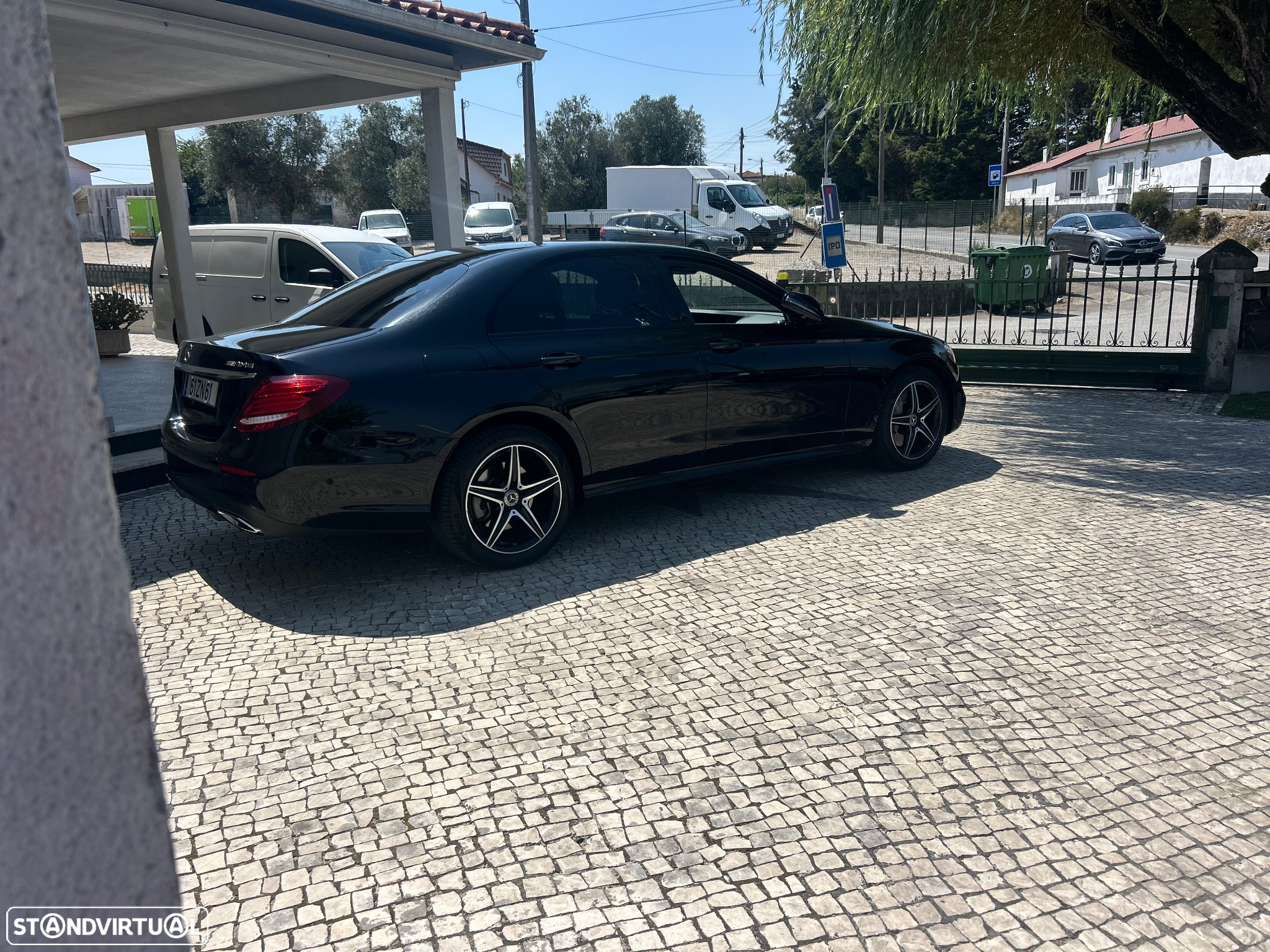 Mercedes-Benz E 300 de AMG Line - 6
