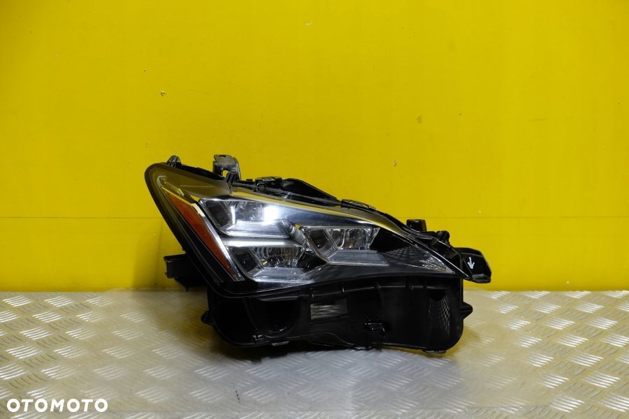 LEXUS RC RC200T RC300H RCF REFLEKTOR LED LAMPA USA - 1