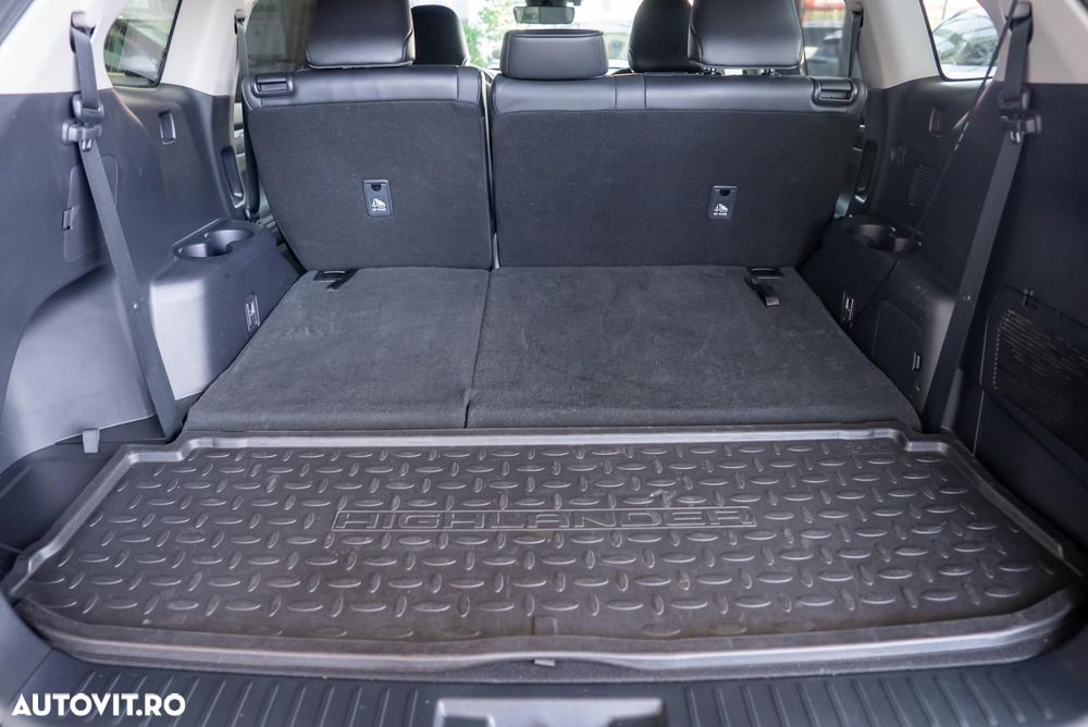 Toyota Highlander - 13