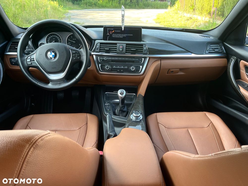 BMW Seria 3 320d Blue Performance Luxury Line - 20