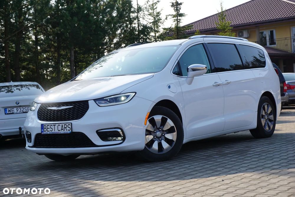 Chrysler Pacifica - 9