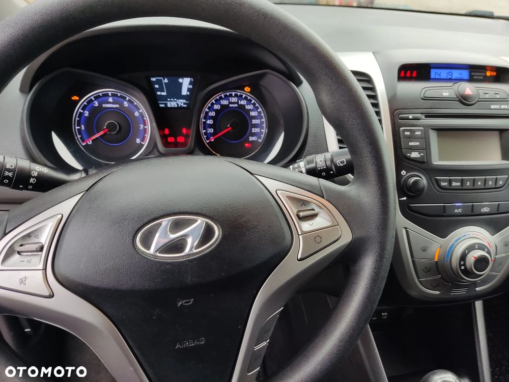 Hyundai ix20 1.4 Classic + - 10