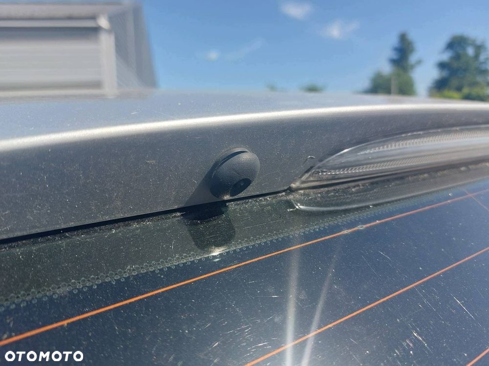 SZYBA TYŁ KLAPY BAGAŻNIKA BMW E46 LIFT  KOMBI TOURING - 2