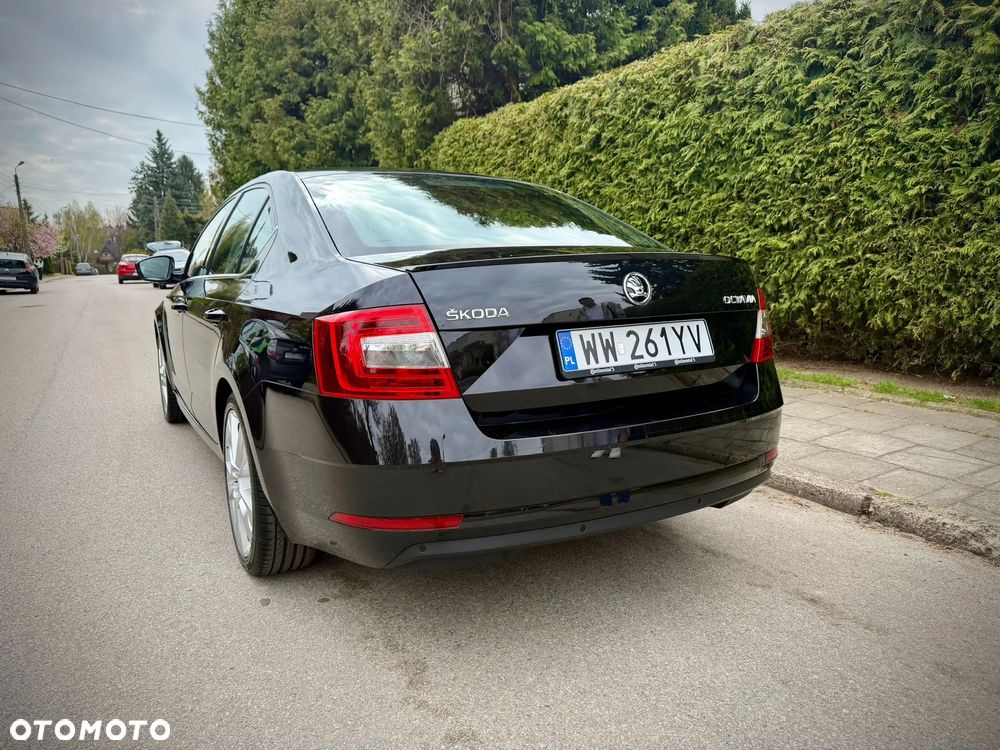 Skoda Octavia 2.0 TDI SCR Style DSG - 5