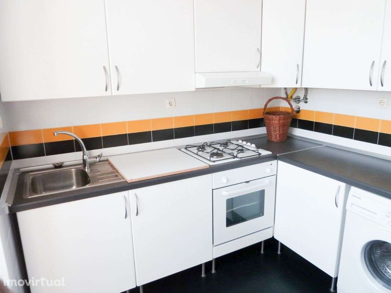 Apartamento T1+1 Coimbra (R. Ant. José Almeida) - Grande imagem: 5/8