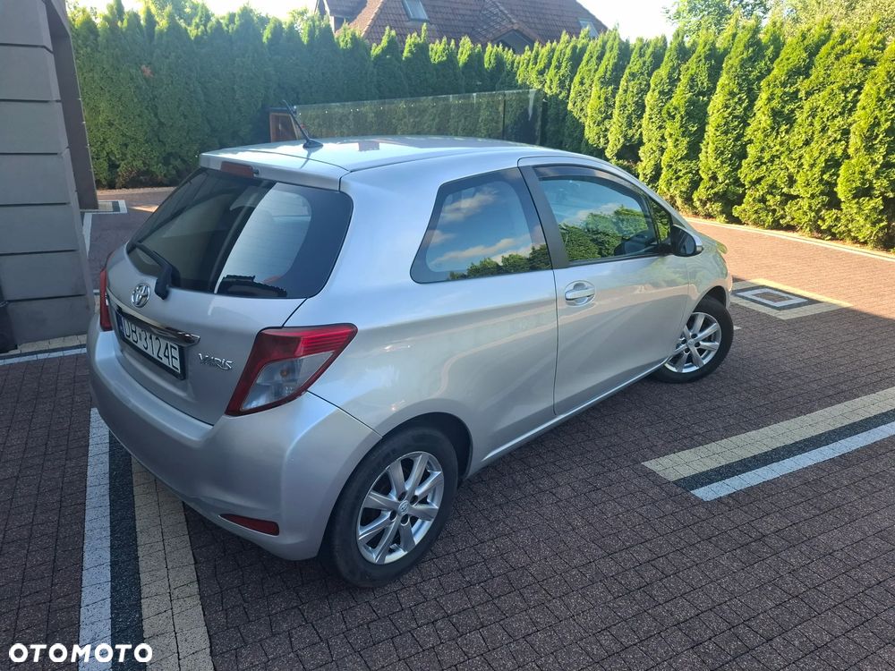 Toyota Yaris 1.0 Terra A/C - 8