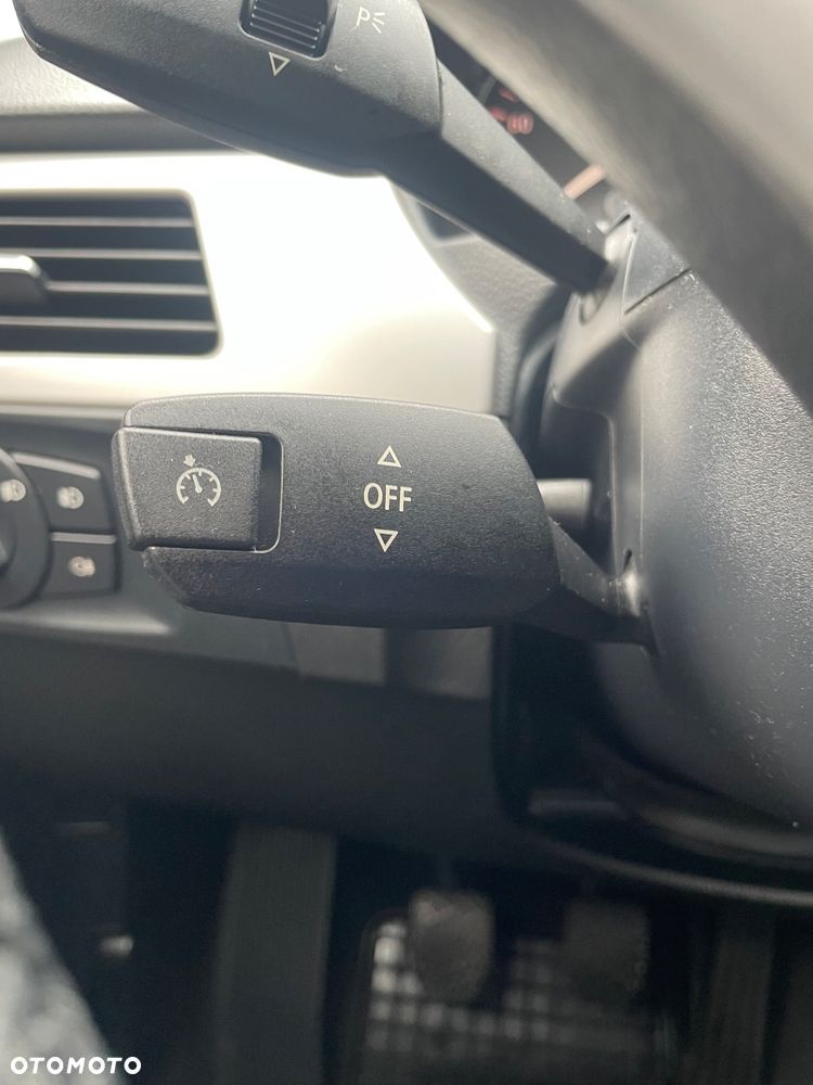 BMW Seria 3 320d - 35