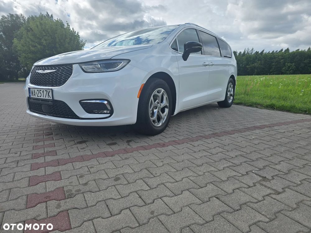 Chrysler Pacifica - 6