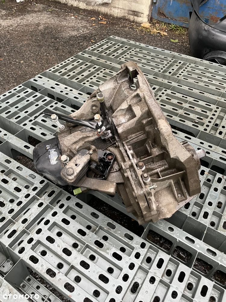 Skrzynia biegów Renault Laguna 2 1.8