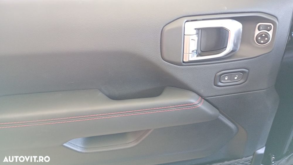 Jeep Wrangler 2.0 AT8 4WD Rubicon - 6