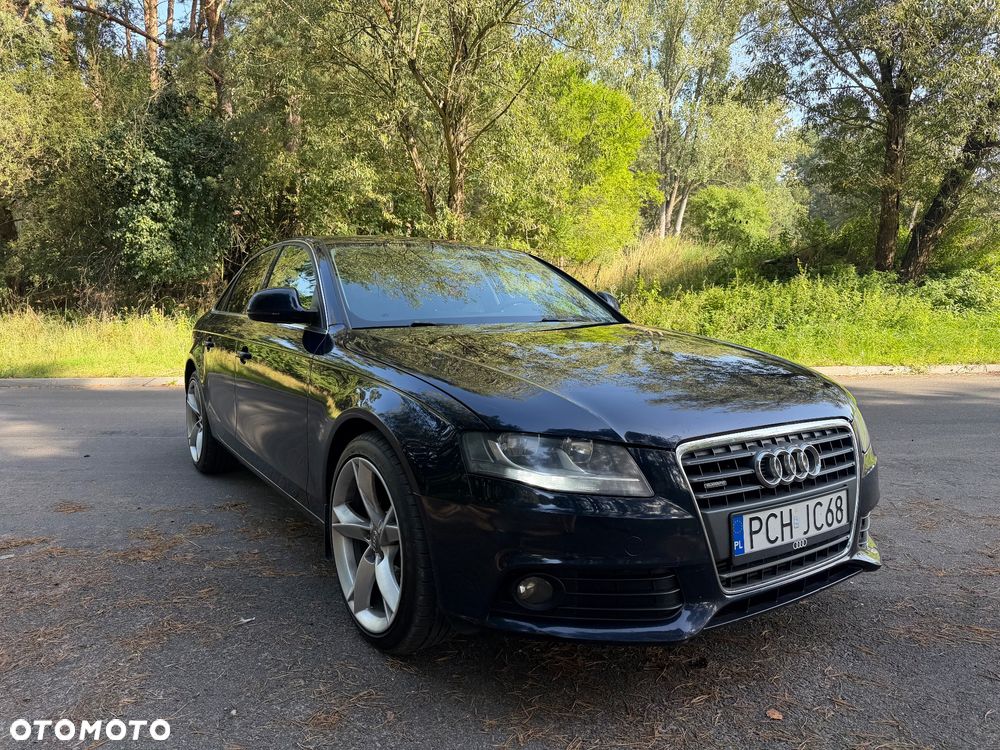 Audi A4 Limousine - 2