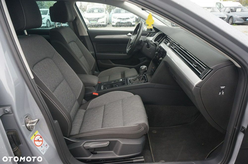 Volkswagen Passat Variant 1.5 TSI EVO Business DSG - 29
