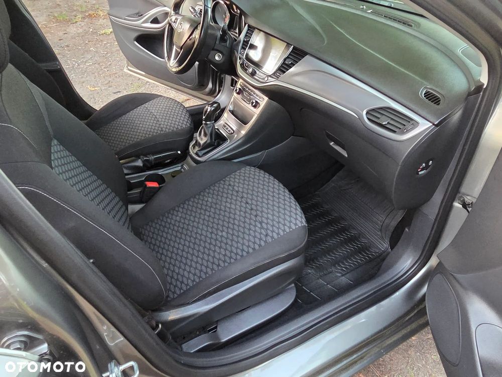 Opel Astra 1.4 Turbo Start/Stop Dynamic - 34