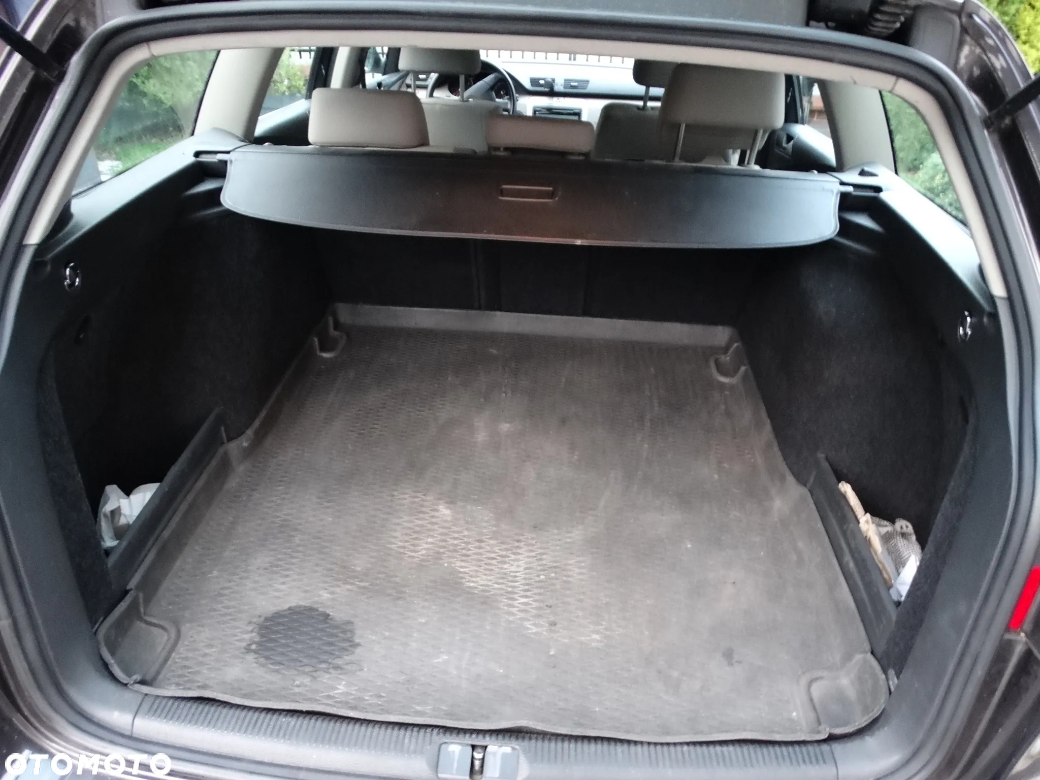 Volkswagen Passat - 9
