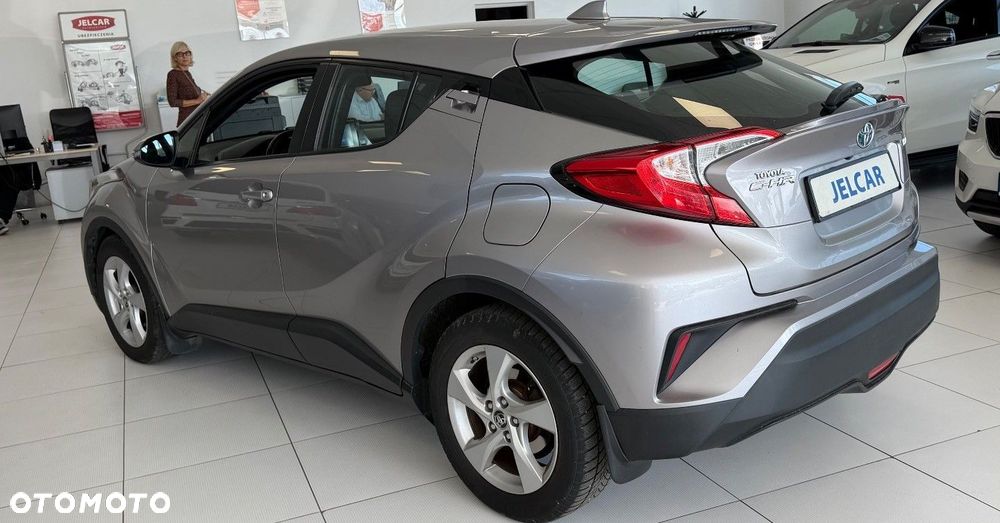 Toyota C-HR - 13
