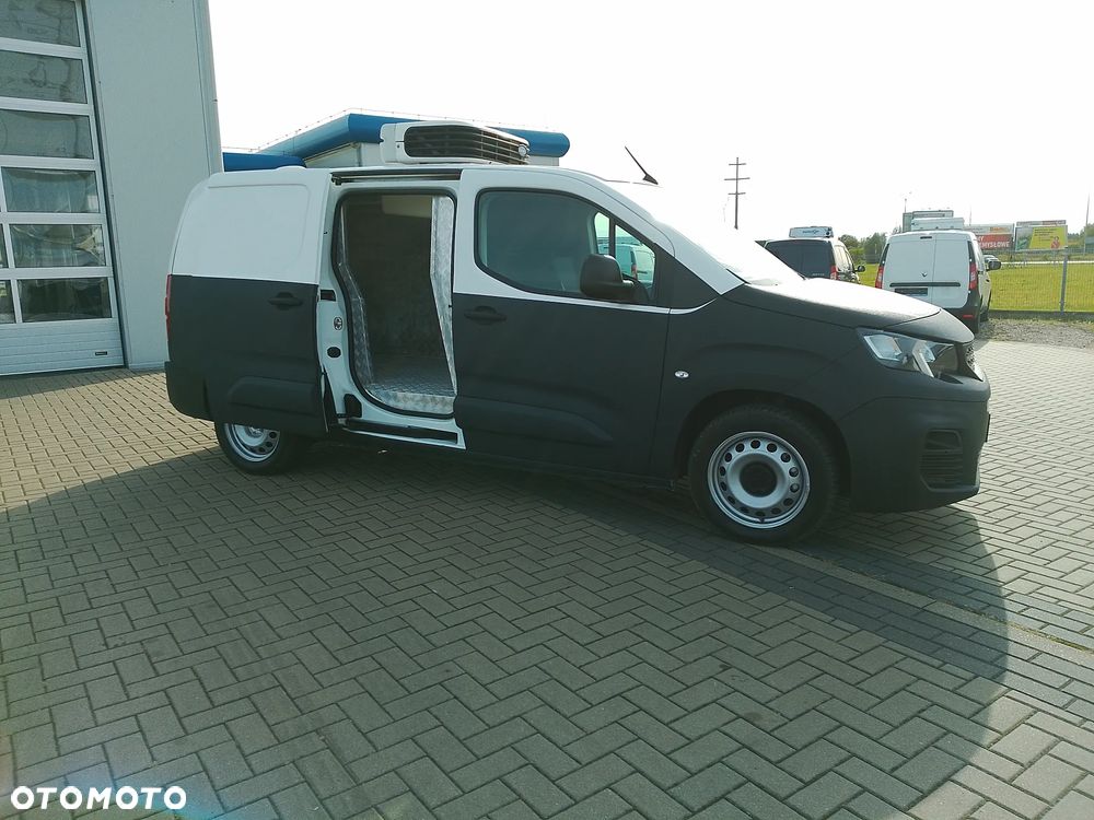 Peugeot Partner Berlingo Combo Doblo L2 Izoterma Chłodnia Mroźnia do lodów minus 20 stopni 220V grzanie 3 osoby - 18