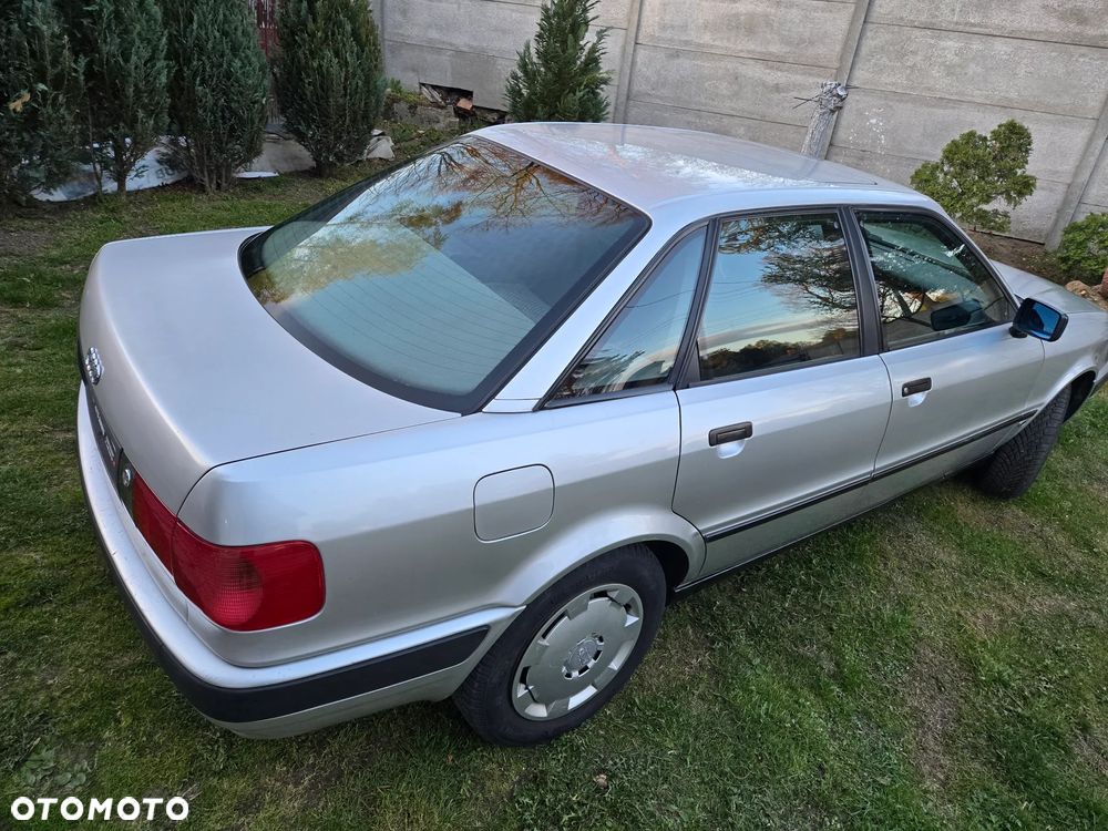 Audi 80 2.0 E - 3