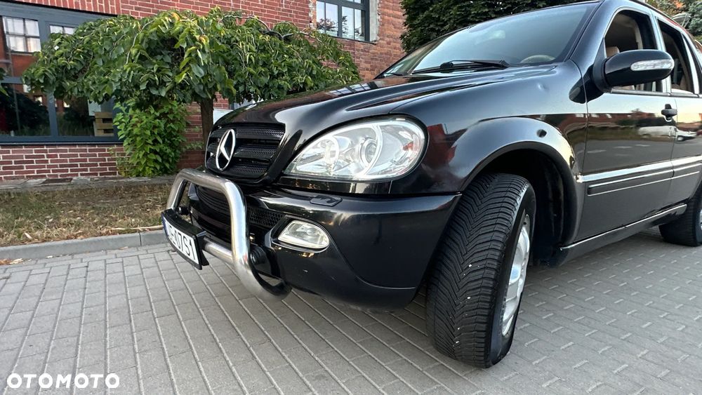 Mercedes-Benz ML - 8