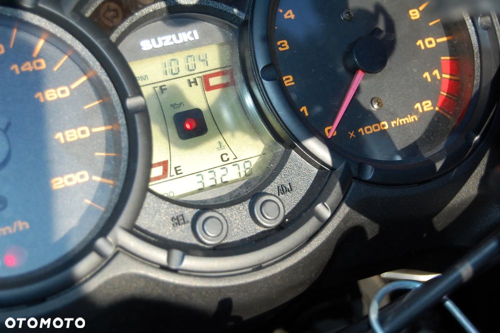 Suzuki DL - 14