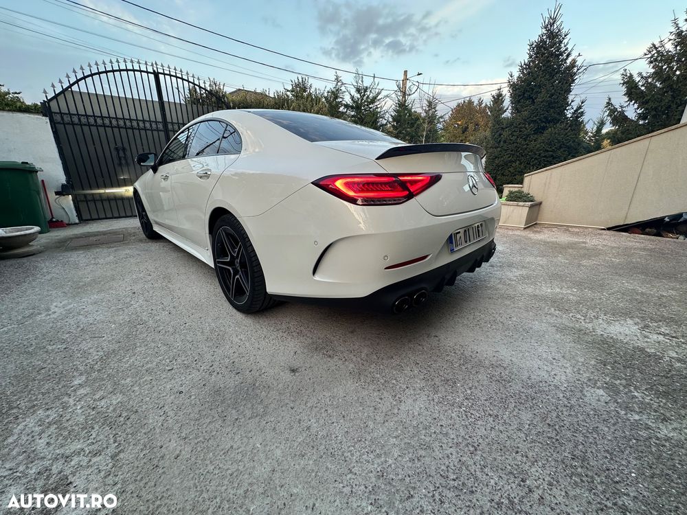 Mercedes-Benz CLS - 4